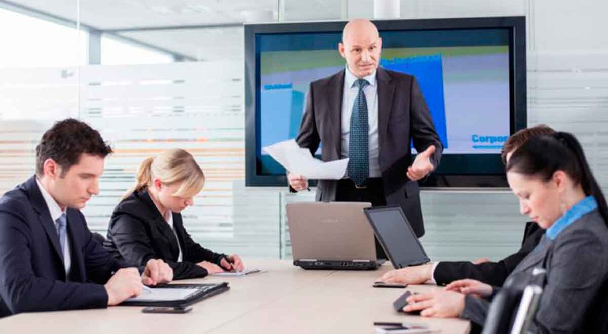 ¿Qué puedo estudiar si quiero trabajar en RRHH?