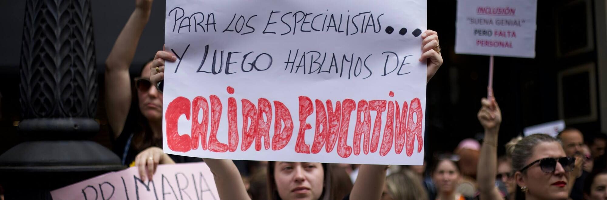 La educación pública no se sostiene solo con vocación