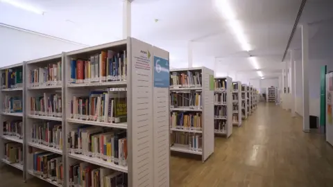 Auxiliar de Bibliotecas