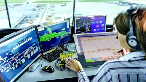 Controlador Aéreo