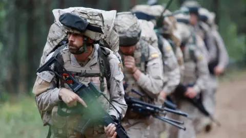Fuerzas Armadas Tropa y Marinería