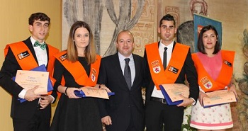 Elección de máster con prácticas remuneradas imagen 1 Elección de máster con prácticas remuneradas imagen 1