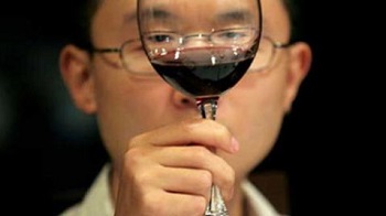 Formación a cambio de promocionar vino imagen 1